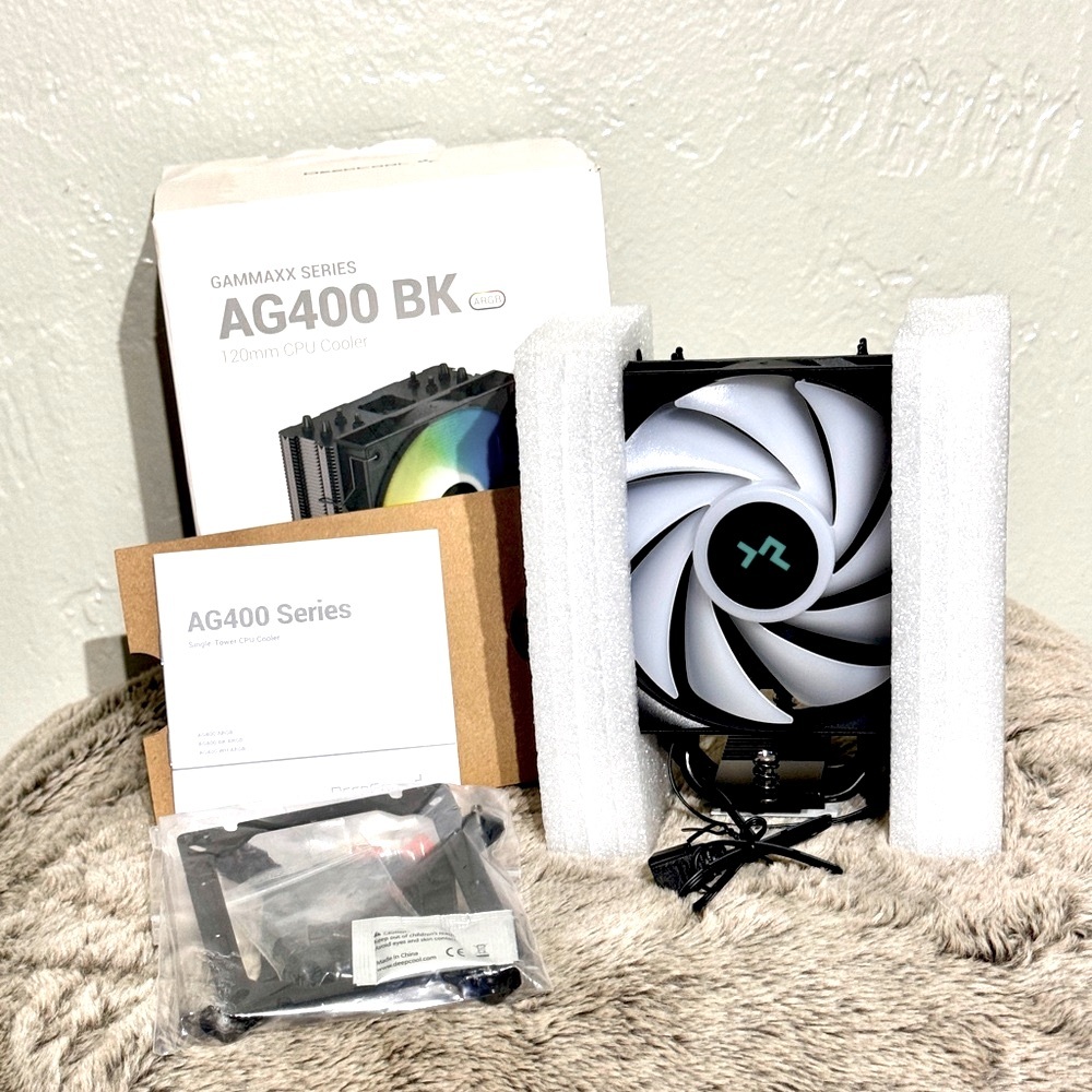 AG400 BK ARGB The DeepCool AG400BKARGB is a single tower 120mm CPU cooler NEW